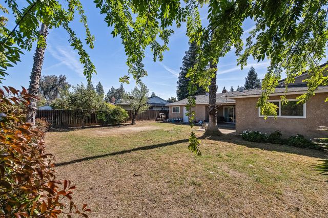 1438 W Locust Avenue, Fresno, CA 93711