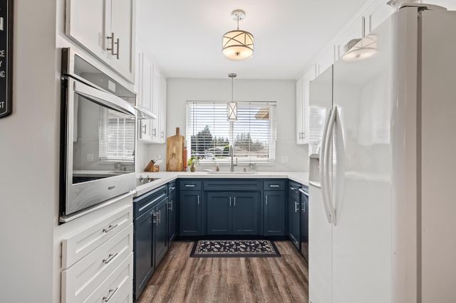 1438 W Locust Avenue, Fresno, CA 93711