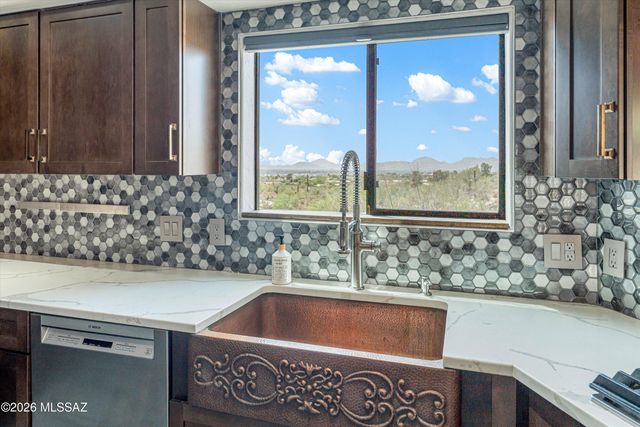 4701 N Nesting Lane, Tucson, AZ 85718