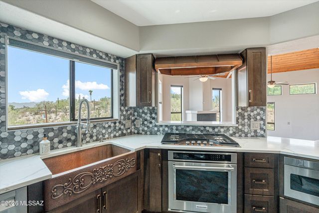 4701 N Nesting Lane, Tucson, AZ 85718