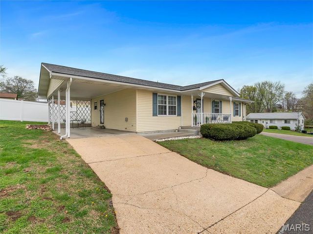 701 Nora Street, Washington, MO 63090