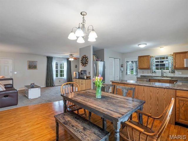 701 Nora Street, Washington, MO 63090