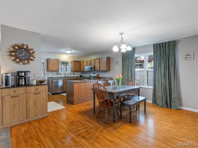 701 Nora Street, Washington, MO 63090