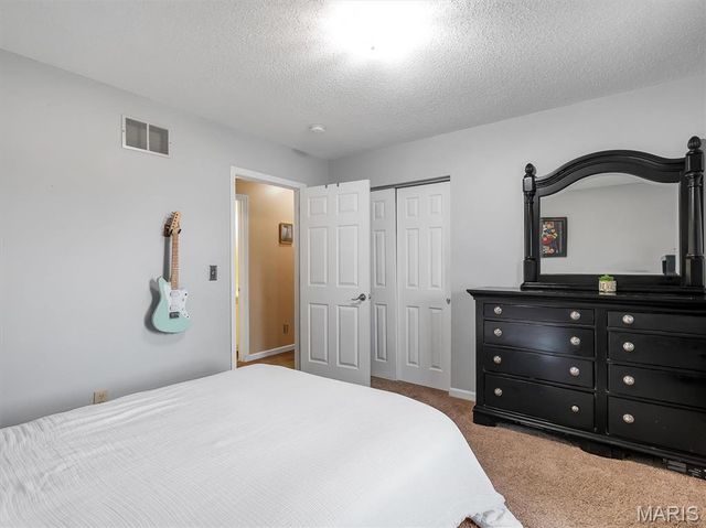 701 Nora Street, Washington, MO 63090