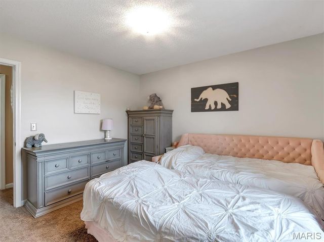 701 Nora Street, Washington, MO 63090
