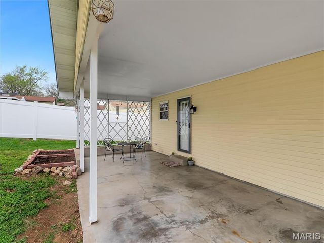 701 Nora Street, Washington, MO 63090