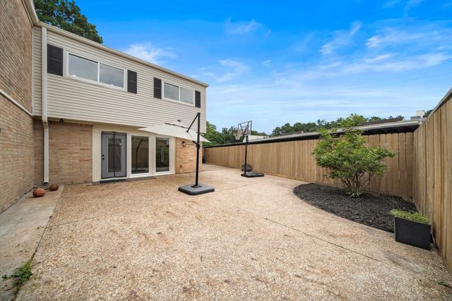 13170 Trail Hollow Drive 3170, Houston, TX 77079