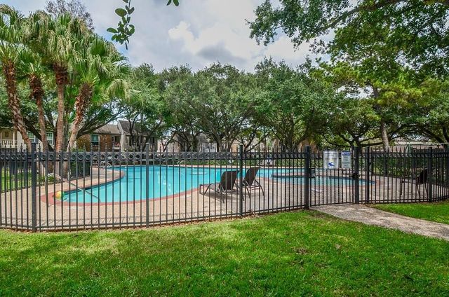 13170 Trail Hollow Drive 3170, Houston, TX 77079