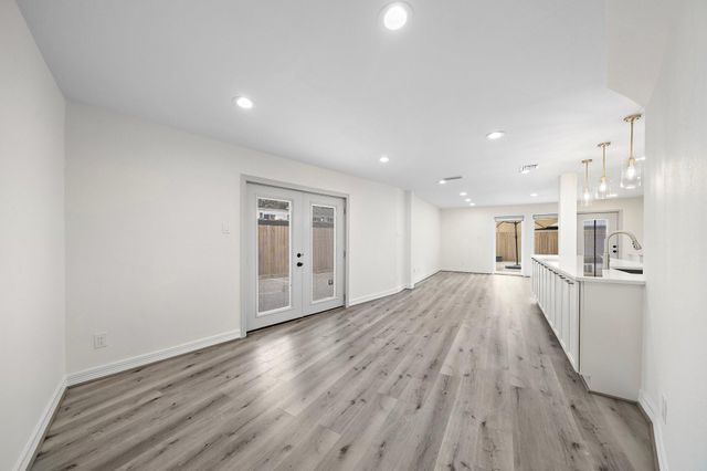 13170 Trail Hollow Drive 3170, Houston, TX 77079