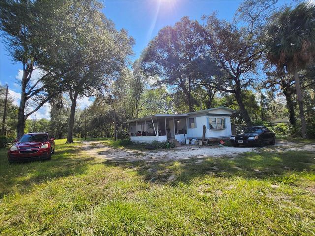 16930 SE 1ST LANE, Silver Springs, FL 34488