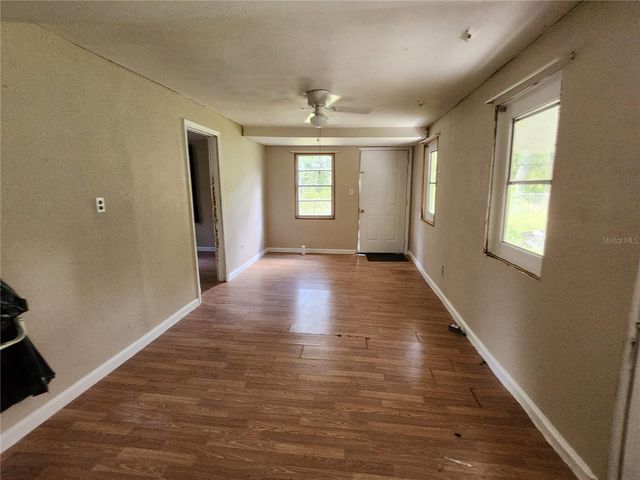 16930 SE 1ST LANE, Silver Springs, FL 34488