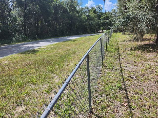 16930 SE 1ST LANE, Silver Springs, FL 34488