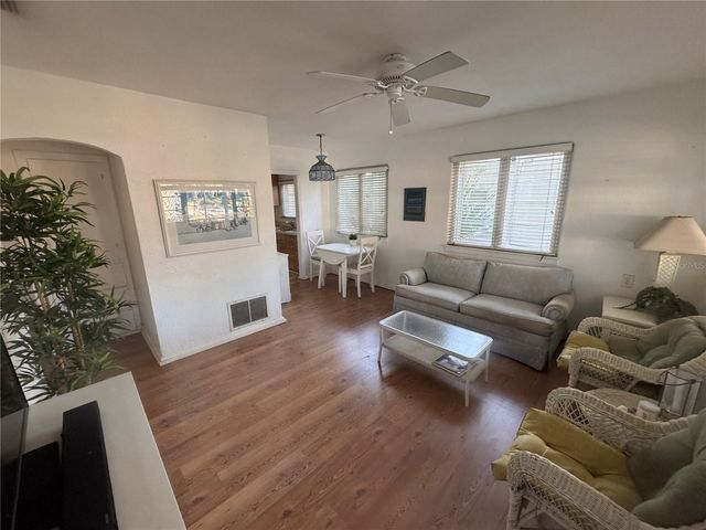 312 HILLMAN STREET, New Smyrna Beach, FL 32168