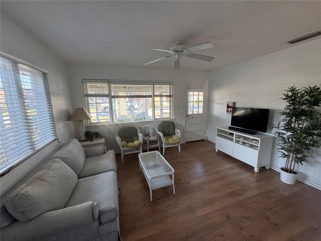 312 HILLMAN STREET, New Smyrna Beach, FL 32168