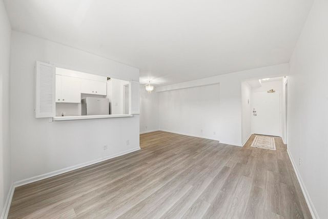 6118 N Sheridan Road 506, Chicago, IL 60660