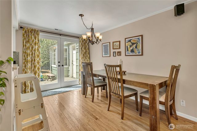 13041 25th Avenue NE, Seattle, WA 98125