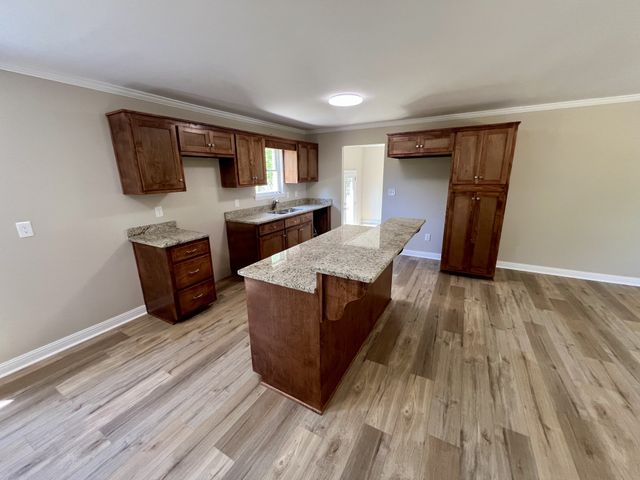 2229 Cherry Dr, Pulaski, TN 38478