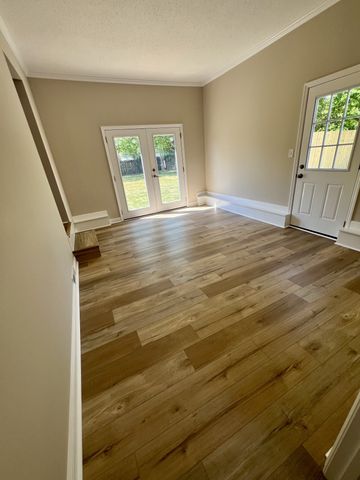 2229 Cherry Dr, Pulaski, TN 38478