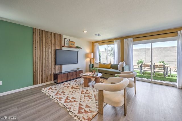 2637 Dahlia Falls Avenue 130, North Las Vegas, NV 89081