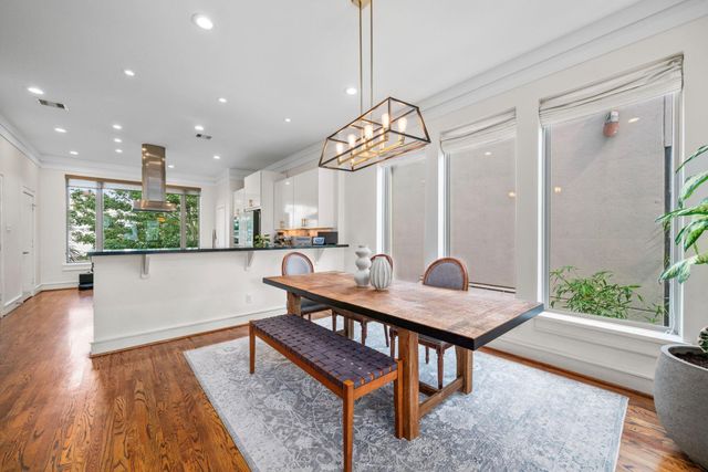 106 Arnold Street, Houston, TX 77007