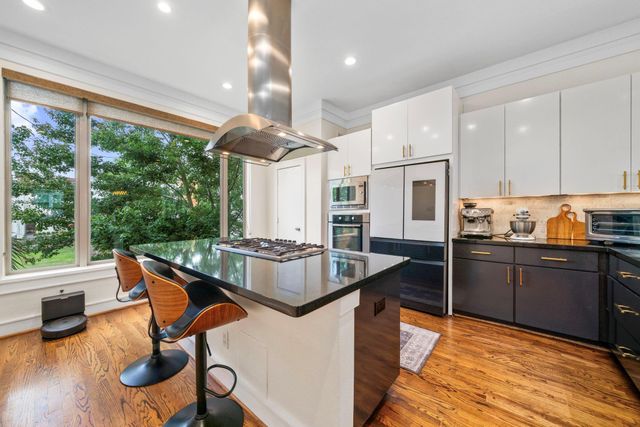 106 Arnold Street, Houston, TX 77007