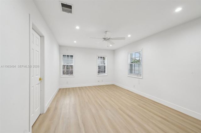 299 S Biscayne River Dr, Miami, FL 33169