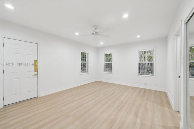 299 S Biscayne River Dr, Miami, FL 33169