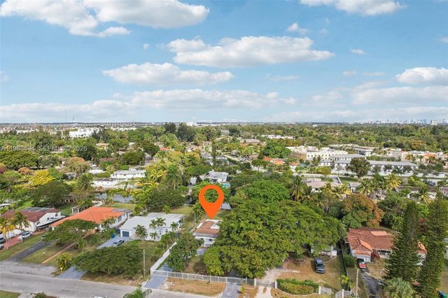 299 S Biscayne River Dr, Miami, FL 33169