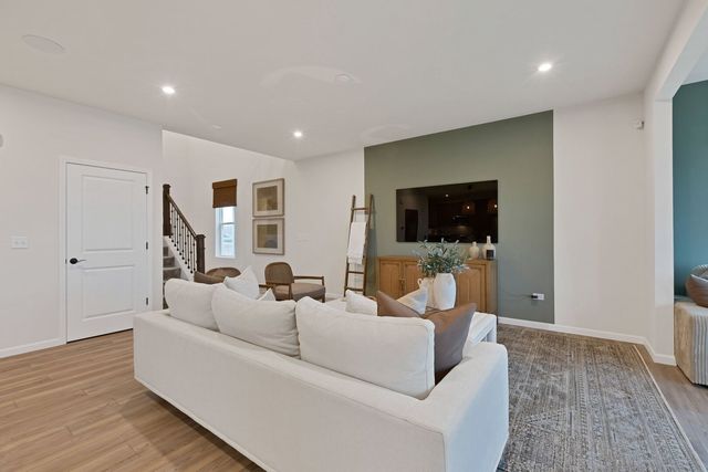 2547 Tailshot Road, Naperville, IL 60564