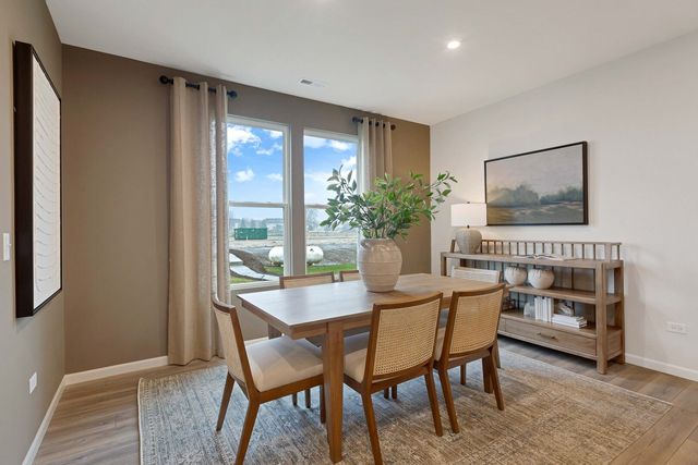 2547 Tailshot Road, Naperville, IL 60564