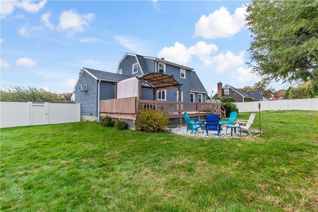 136 Silverwood Lane, West Warwick, RI 02893