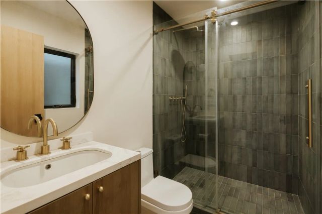 1249 Seward Street, Los Angeles, CA 90038