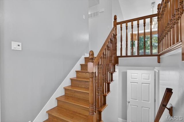 1815 Fox Pointe Drive, Arnold, MO 63010
