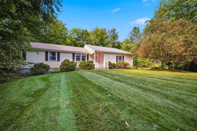 11 Dahl Road, Merrimack, NH 03054