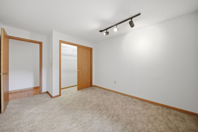 11 Dahl Road, Merrimack, NH 03054