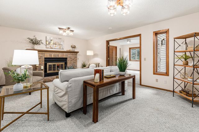 4640 Goldenrod Lane N, Plymouth, MN 55442