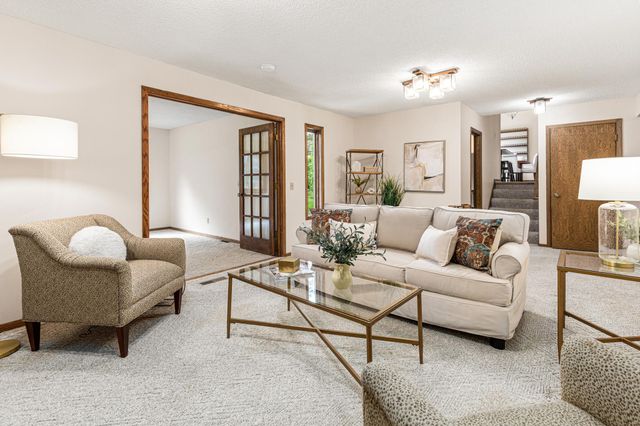 4640 Goldenrod Lane N, Plymouth, MN 55442