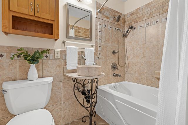 4640 Goldenrod Lane N, Plymouth, MN 55442
