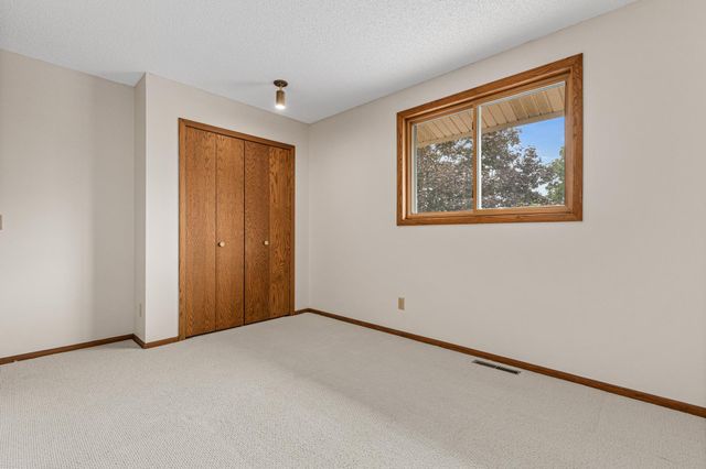 4640 Goldenrod Lane N, Plymouth, MN 55442
