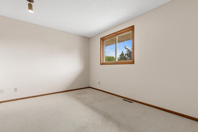 4640 Goldenrod Lane N, Plymouth, MN 55442