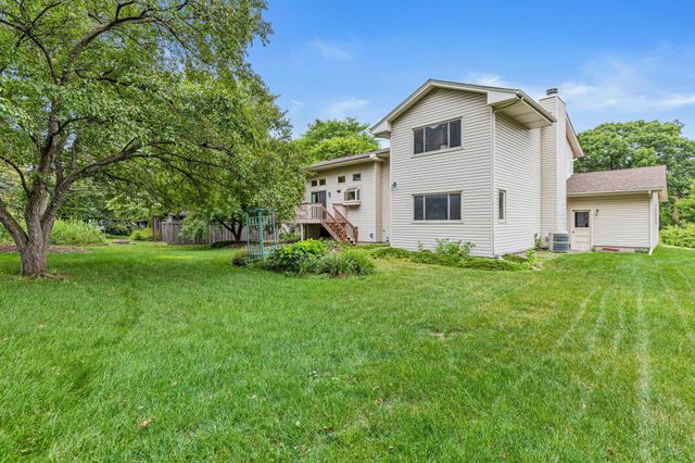 4640 Goldenrod Lane N, Plymouth, MN 55442