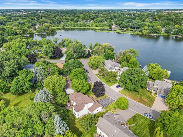 4640 Goldenrod Lane N, Plymouth, MN 55442
