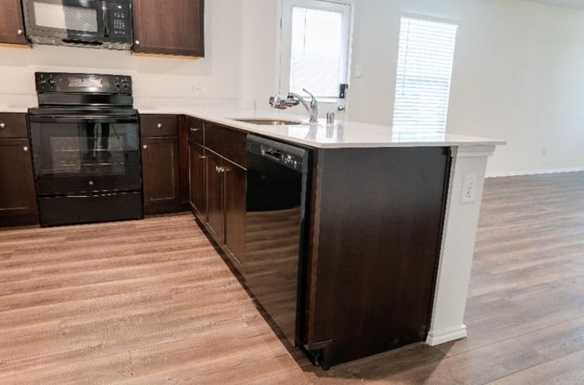 5324 Vinebrook Way, Princeton, TX 75407