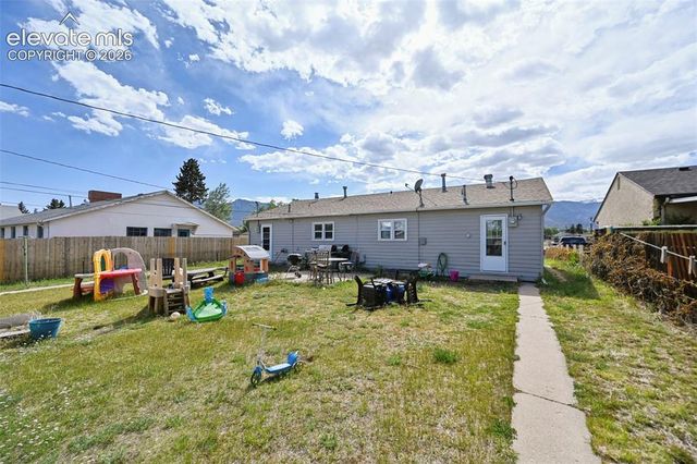 1717 S Wahsatch Avenue, Colorado Springs, CO 80905