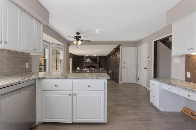 9709 N Harrison Street, Kansas City, MO 64155