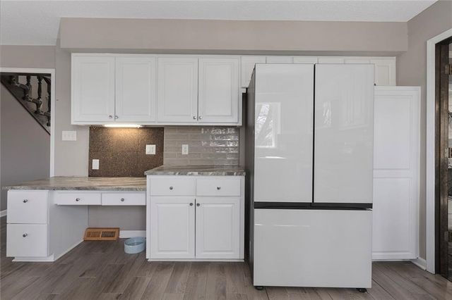 9709 N Harrison Street, Kansas City, MO 64155