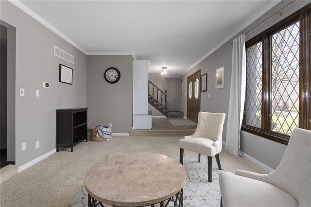 9709 N Harrison Street, Kansas City, MO 64155