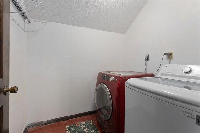 9709 N Harrison Street, Kansas City, MO 64155