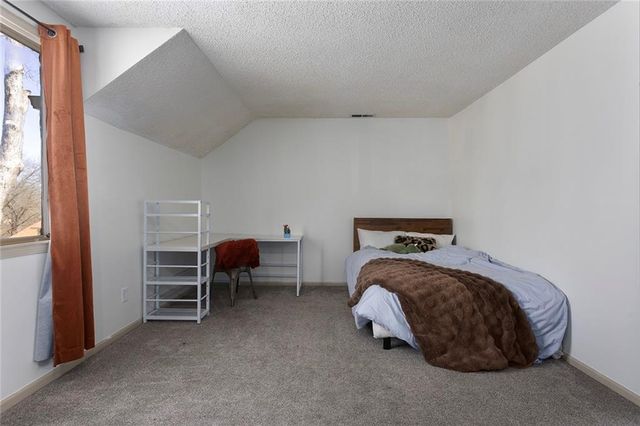 9709 N Harrison Street, Kansas City, MO 64155