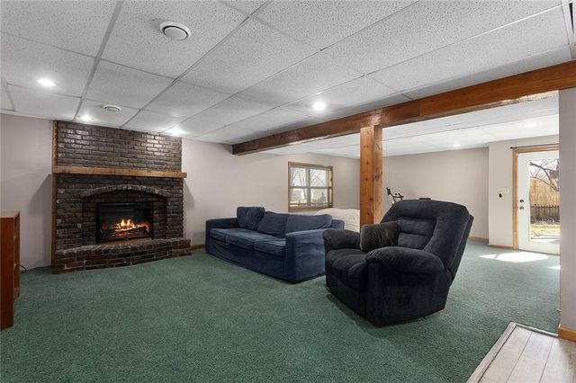 9709 N Harrison Street, Kansas City, MO 64155